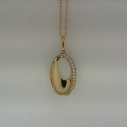 Necklace thumbnail 1