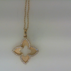 Necklace thumbnail 1