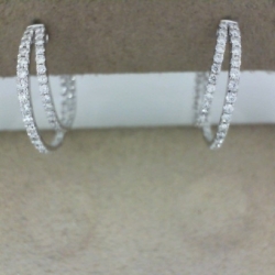 Earrings thumbnail 1