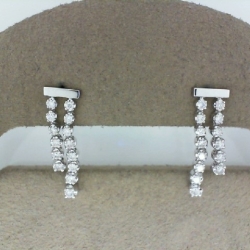 Earrings thumbnail 1