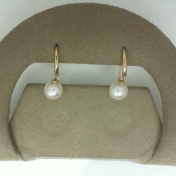 Earrings thumbnail 1