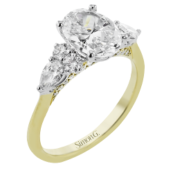 Engagement Ring thumbnail 1