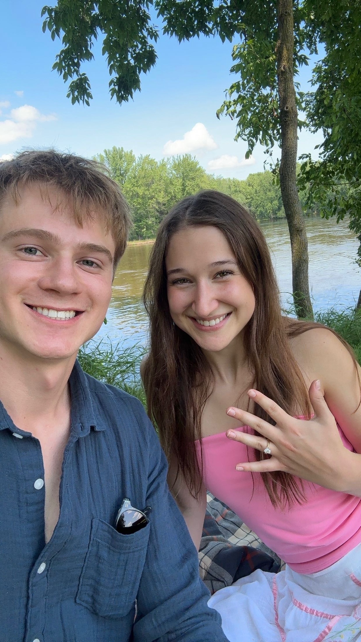 Landon & Kloey engagement story